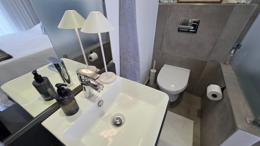 2 Bedroom Property for Sale in Island View Western Cape